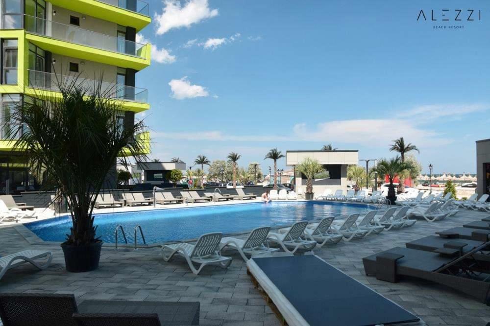 Ranya Apartments Alezzi Beach Resort Navodari Bagian luar foto